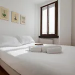 Hacca Collection - Brera & Fashion District - Bright 2br Lejlighed *