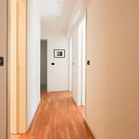 Διαμέρισμα Hacca Collection - Brera & Fashion District - Bright 2br Μιλάνο