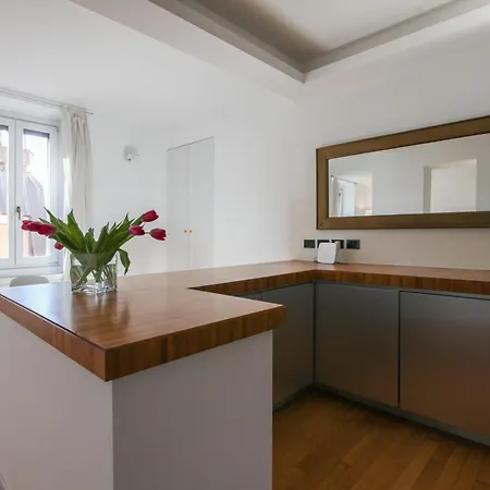 Hacca Collection - Brera & Fashion District - Bright 2br Lejlighed *
