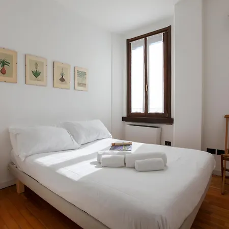 Hacca Collection - Brera & Fashion District - Bright 2br Milán